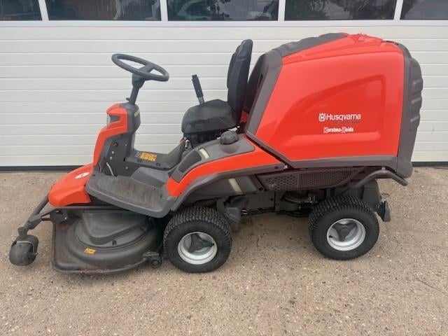 Husqvarna RC 320TsAWD Zitmaaier, Ophalen, Gebruikt