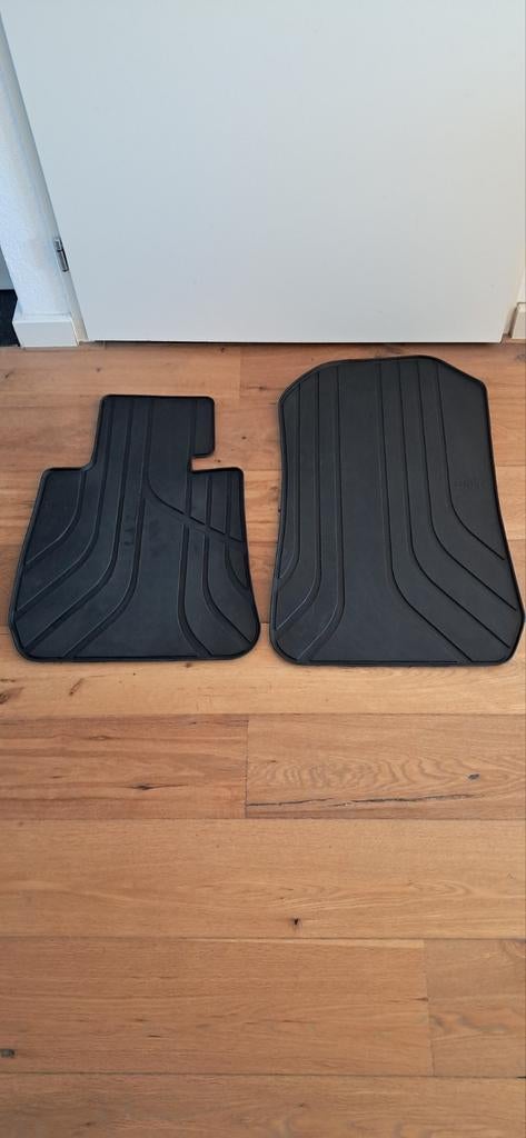 Set Rubberen Matten BMW E90., Auto diversen, Automatten, Ophalen of Verzenden, Nieuw