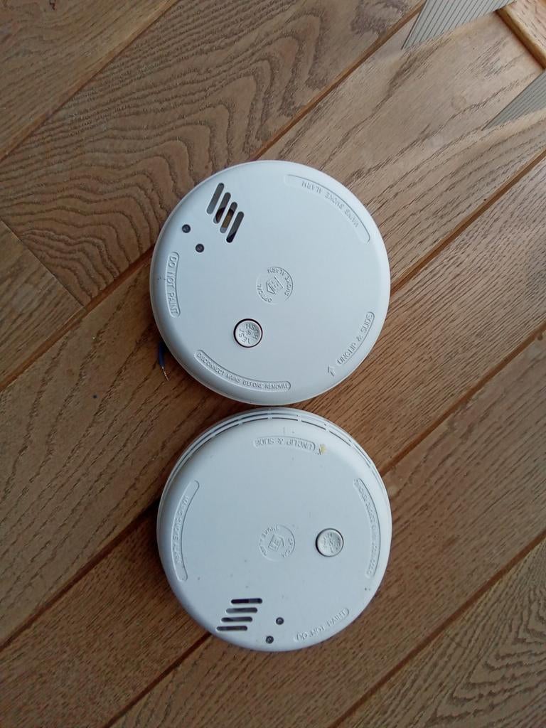 Professionele rookmelder, Ophalen, Detector, Sensor of Melder, Rook