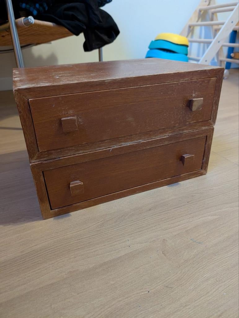 Vintage stapelbare houten lades uit de jaren '70, Ophalen