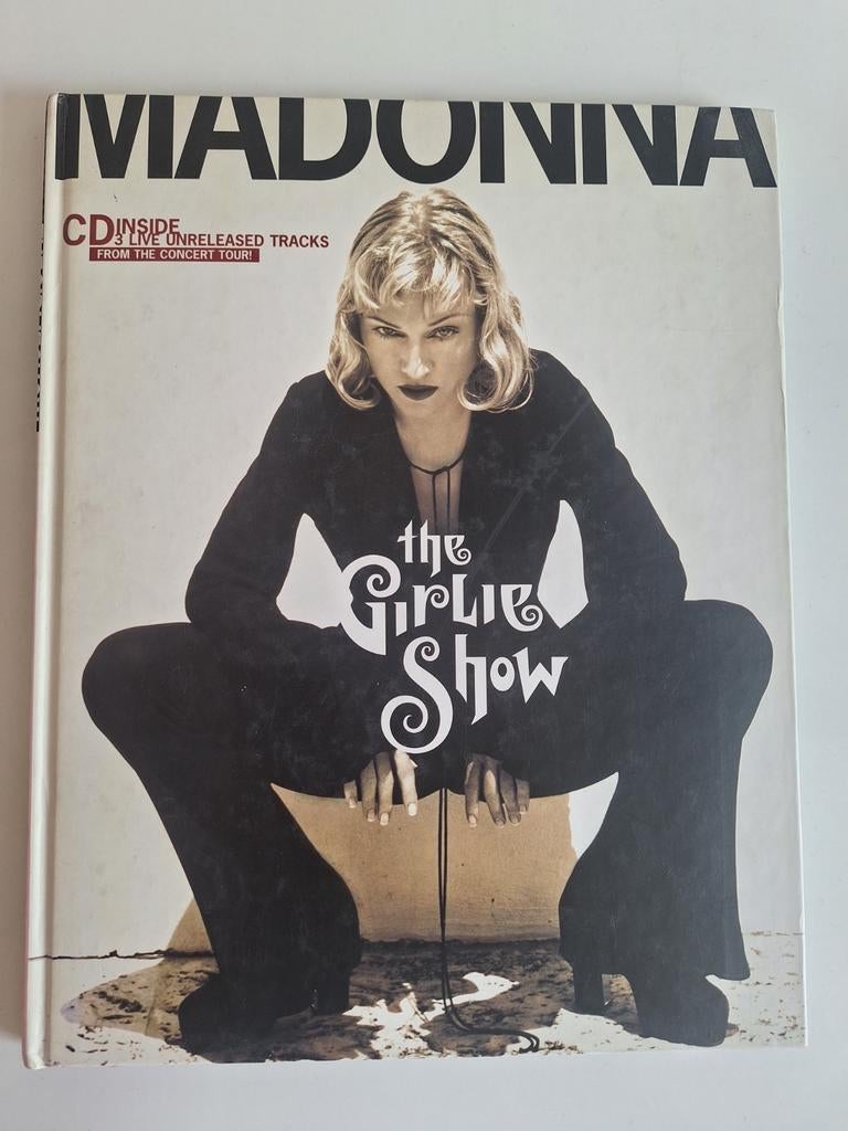 Madonna girlie show 1994 rare book incl rare cd, Verzenden, Zo goed als nieuw, Artiest