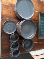 Servies, antraciet grijs/goud, aardewerk, bord/kom/mokjes, Huis en Inrichting, Keuken | Servies, Ophalen, Zo goed als nieuw, Overige stijlen