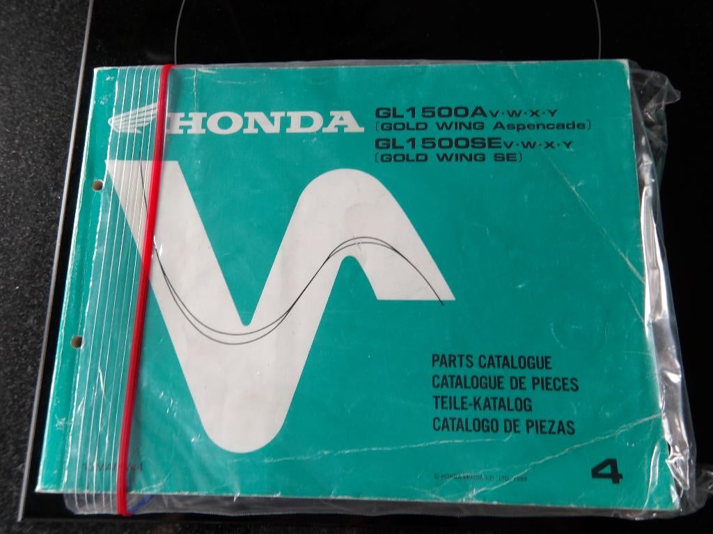 onderdelenboek HONDA Goldwing GL1500 1999->, Motoren, Handleidingen en Instructieboekjes, Verzenden, Honda