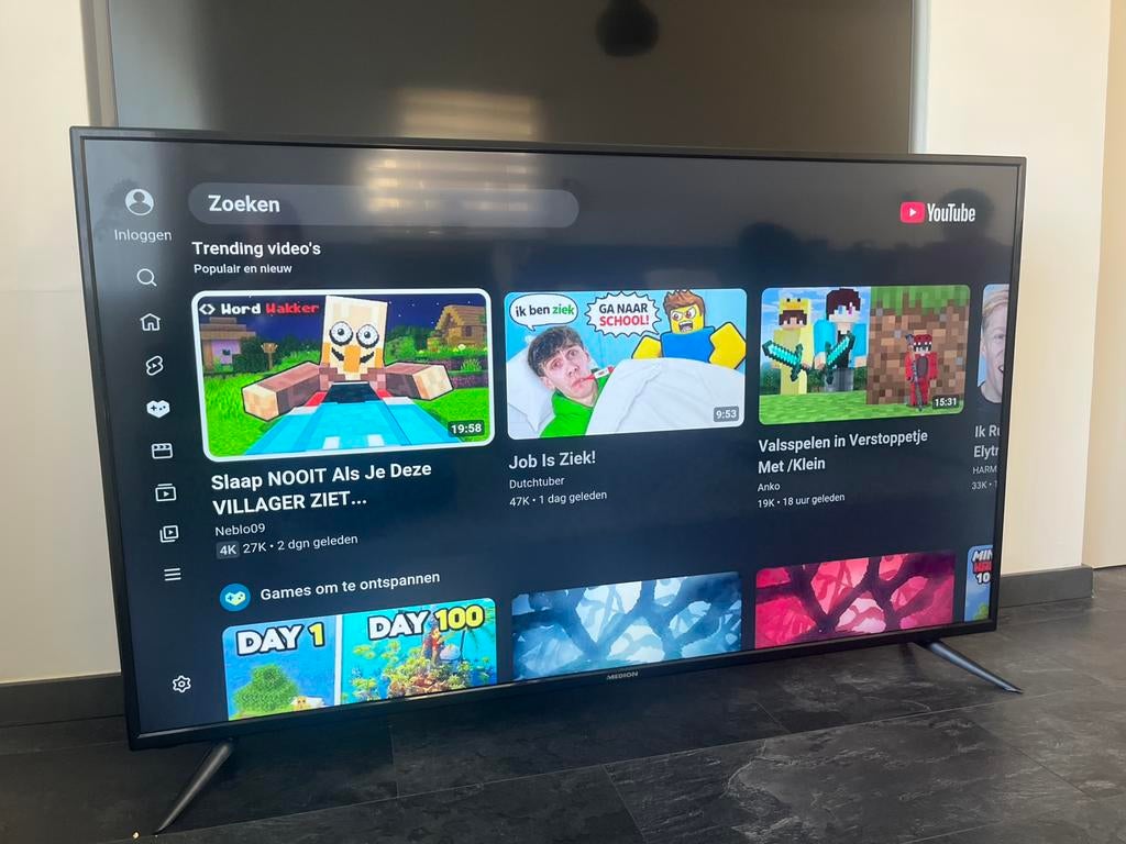 Medion 65 inch 4k uhd hdr smart tv, 50 Hz, Zo goed als nieuw, 100 cm of meer, Ophalen