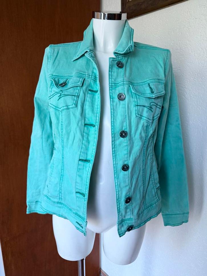 Mooi mintgroen dames spijkerjasje maat 38, Kleding | Dames, Jassen | Zomer, Gedragen, Maat 38/40 (M), Groen, Ophalen of Verzenden