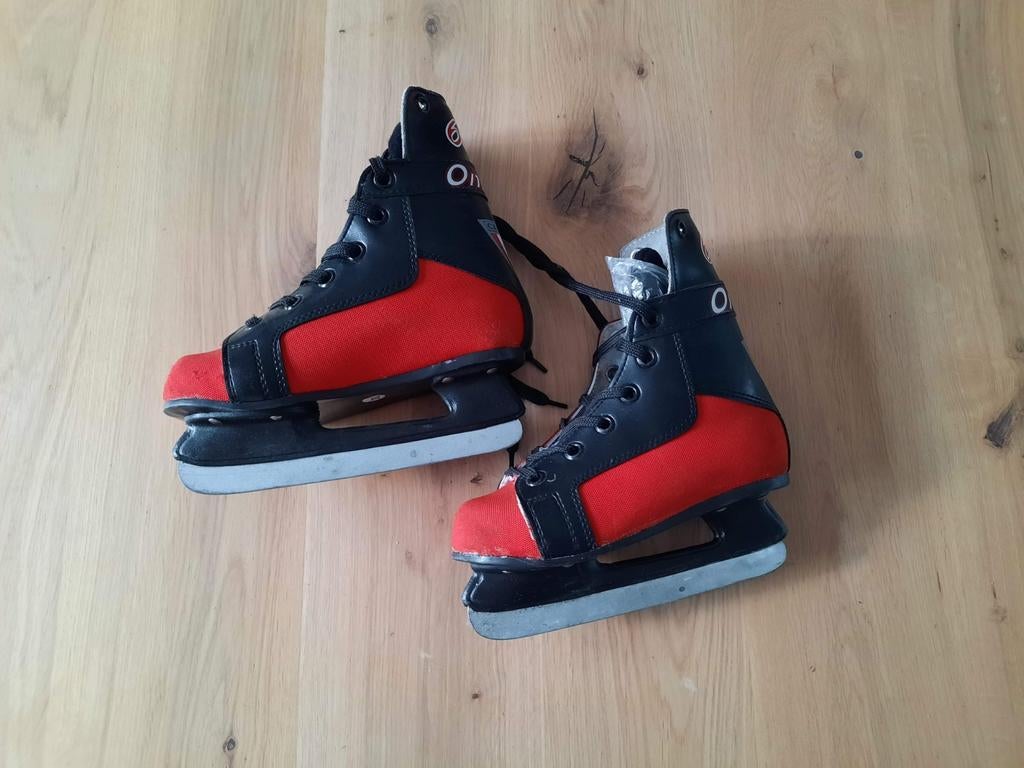 Ontario Canada ijshockey schaatsen - Zo goed als nieuw, Ophalen of Verzenden, Zo goed als nieuw, Schaatsen