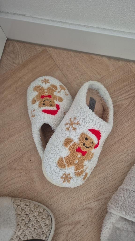 Zachte pantoffels met kerstprint - Maat 38, Ophalen of Verzenden