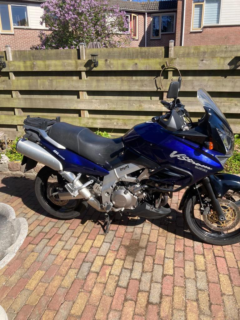 Suzuki V-Strom DL1000 - Betrouwbare Toermotor, Motoren, Motoren | Suzuki, 2 cilinders, Motorrijbewijs A, Gebruikt, Particulier