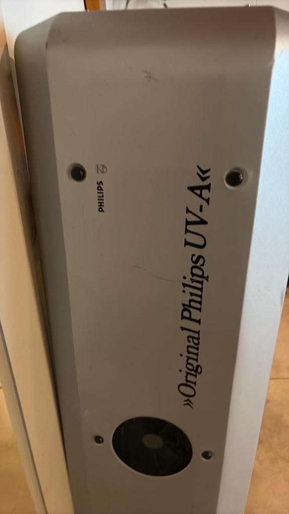 Philips UV-A Zonnebank, Ophalen of Verzenden, Gebruikt, Gezichtsbruiner, Minder dan 10 lampen