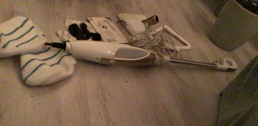Stoomreiniger  prime steam mop livington, Ophalen, Zo goed als nieuw, Stoomreiniger