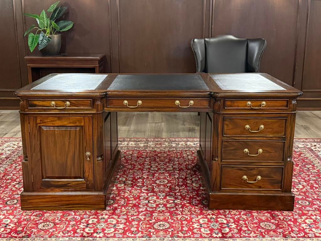 Klassiek Engels bureau #658, Huis en Inrichting, Bureaus, Hout, 180 cm, 100 cm, Bruin