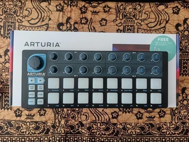 Arturia BeatStep MIDI Controller - Zo goed als nieuw, Ophalen of Verzenden, Zo goed als nieuw
