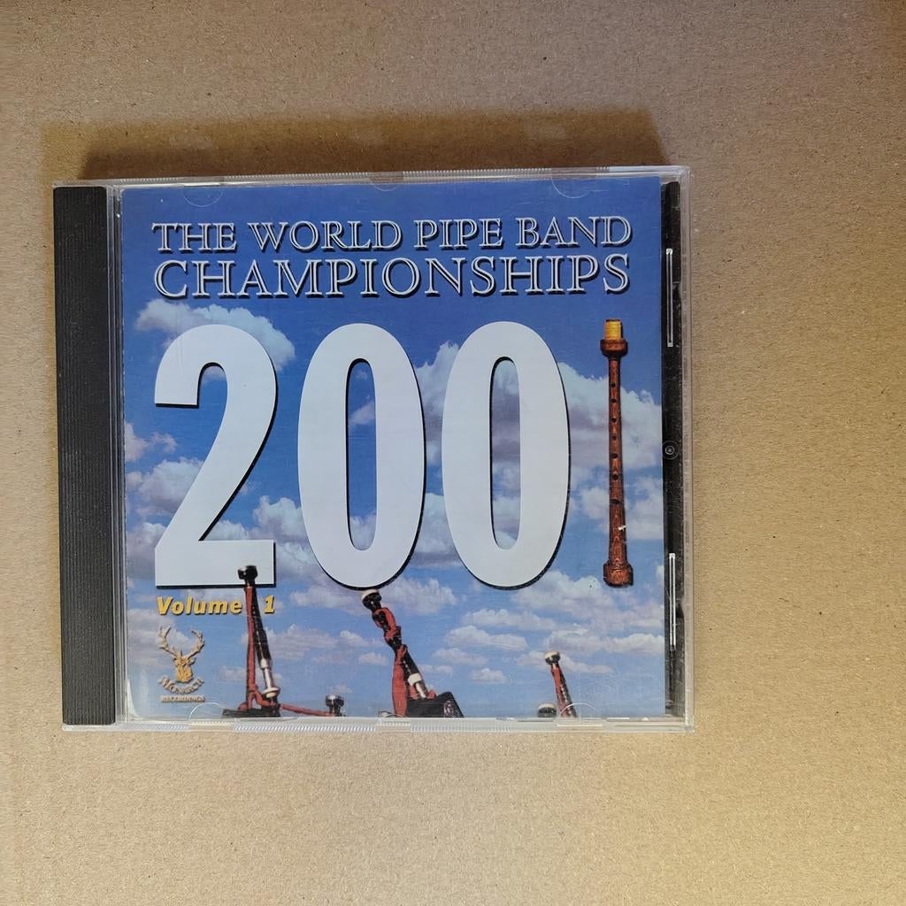 2 cd's The World Pipe Band Championships 2001, Cd's en Dvd's, Cd's | Wereldmuziek, Ophalen of Verzenden, Zo goed als nieuw