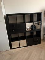 Grote en ruim aangklede KALLAX kast zwart bruin, Ophalen, Gebruikt, 100 tot 150 cm, Met lade(s)