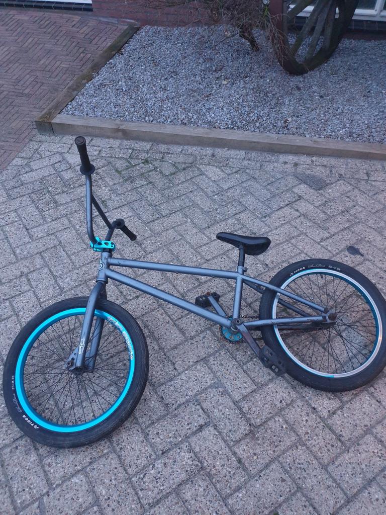 BMX fiets met blauwe velgen, Ophalen, Gebruikt, Staal, 20 tot 24 inch