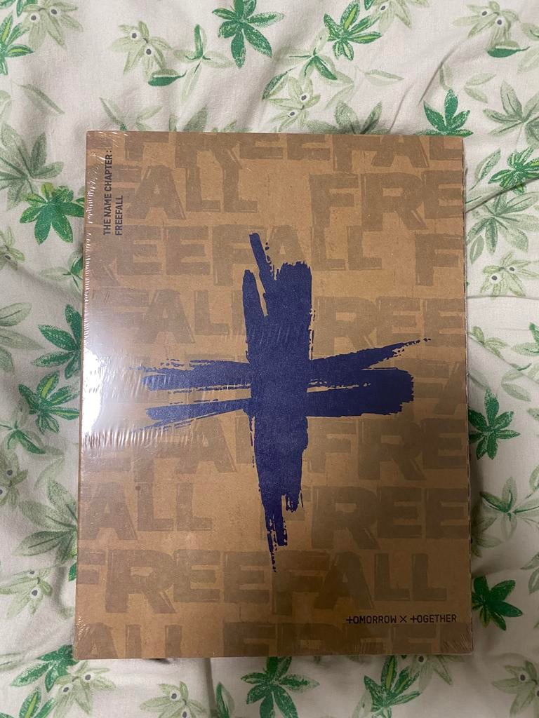 SEALED txt the name chapter freefall album nieuw ongeopend, Ophalen of Verzenden, Nieuw, Cd of Plaat