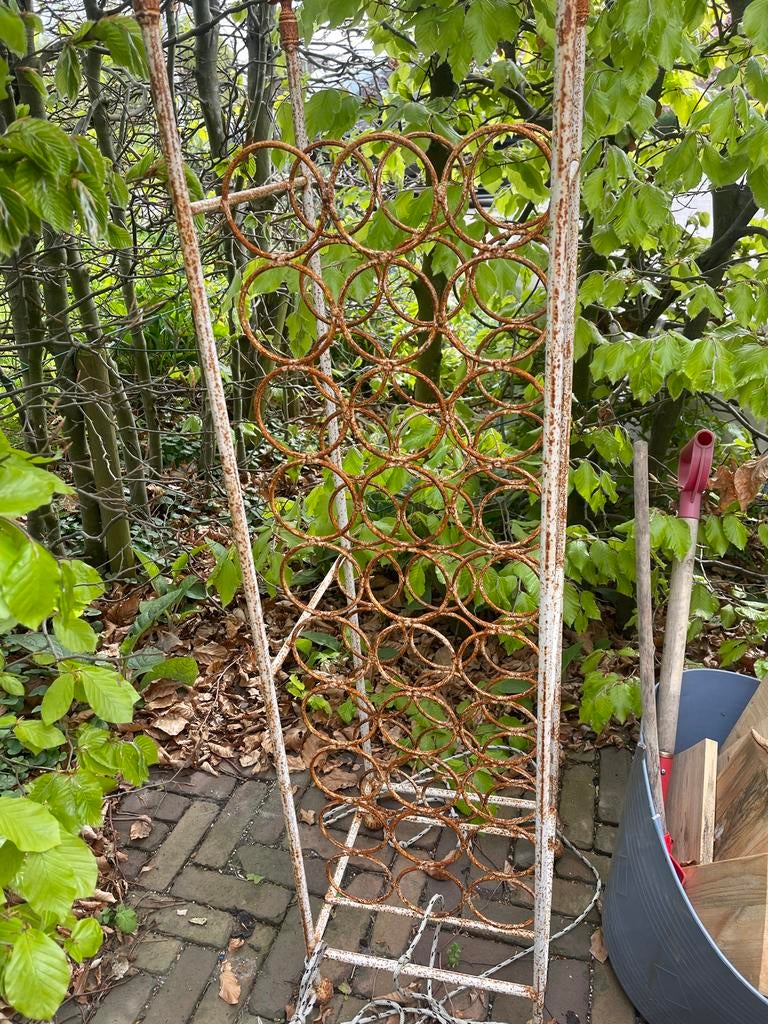 Antiek Wijnrek - Rustieke Metalen Flessenhouder, Ophalen, Gebruikt, 25 flessen of meer, Metaal