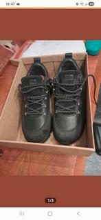 New. Neo Hyker dames maat 40.  NIeuw. Zwart. Fitflop, Kleding | Dames, Schoenen, Ophalen of Verzenden, Nieuw, Sneakers of Gympen