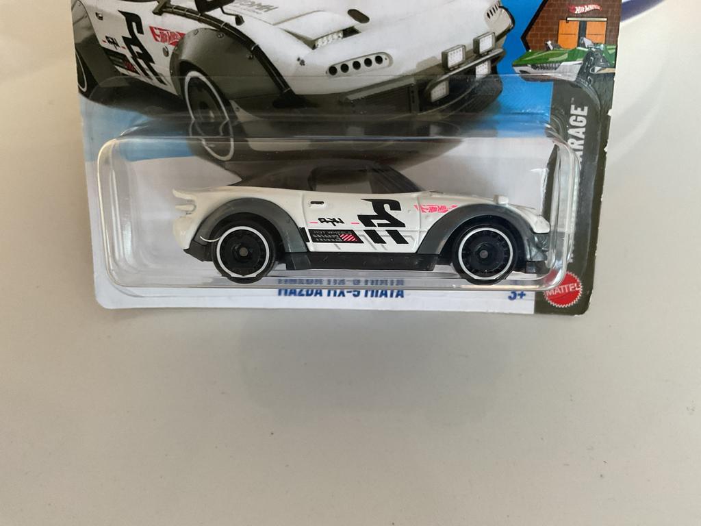 Mazda MX 5 van Hotwheels, Ophalen, Nieuw