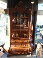 Prachtige antieke kuifkast met leeuwenpootjes, Ophalen