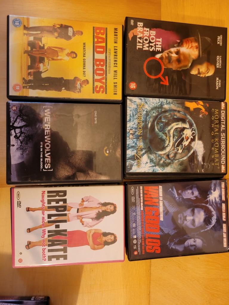 DVD titels: Bad Boys, Mortal Kombat, Werewolves, etc, Cd's en Dvd's, Dvd's | Overige Dvd's, Zo goed als nieuw, Ophalen of Verzenden
