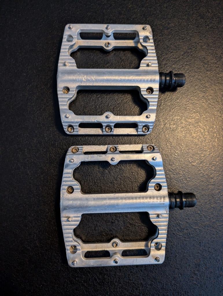 Deity Pedalen - Hoogwaardige MTB Flat Pedals, Crankstel of Pedalen, Gebruikt, Deity, Ophalen of Verzenden