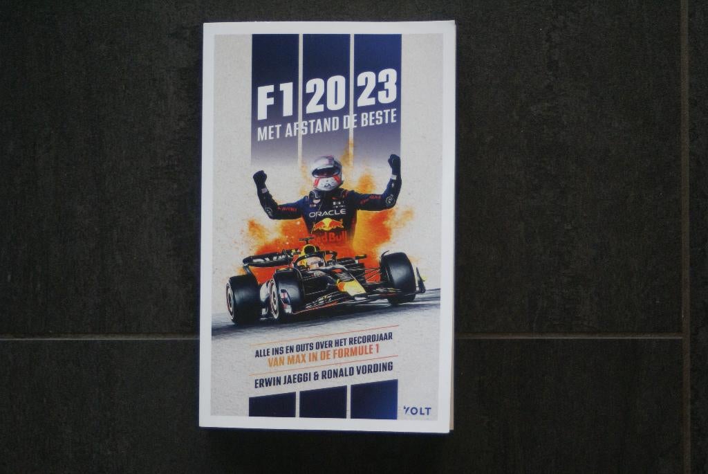 F1 2023 Met AFSTAND de BESTE (Erwin Jaeggi & Ronald Vording), Ophalen of Verzenden, Zo goed als nieuw, Overige sporten