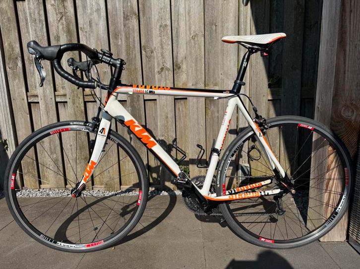 Tweedehands KTM Strada LC racefiets met carbon frame 59 cm, Fietsen en Brommers, Fietsen | Racefietsen, Gebruikt, Heren, Overige merken