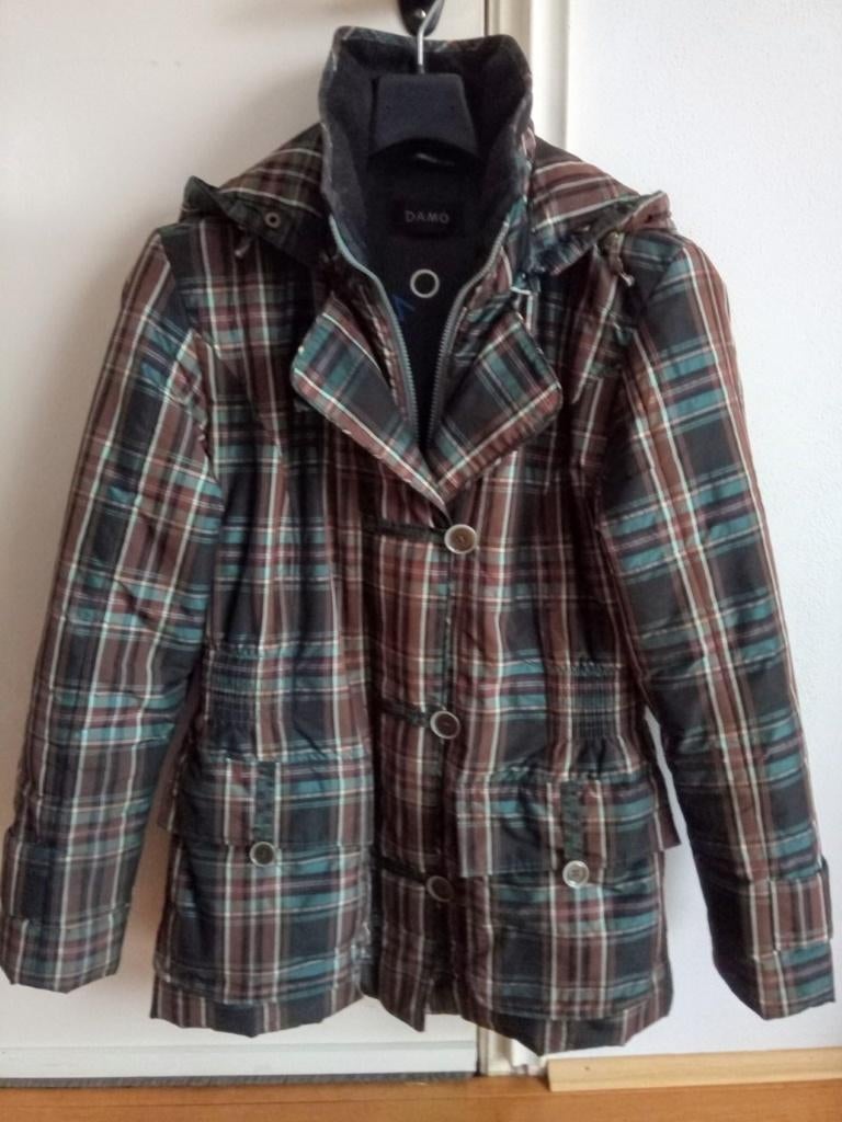 Damo ruiten winterjas maat 38/40, Maat 38/40 (M), Overige kleuren, Ophalen of Verzenden, Damo