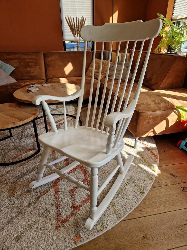Witte schommelstoel, Ophalen, Gebruikt, Wit, Landelijk, Klassiek