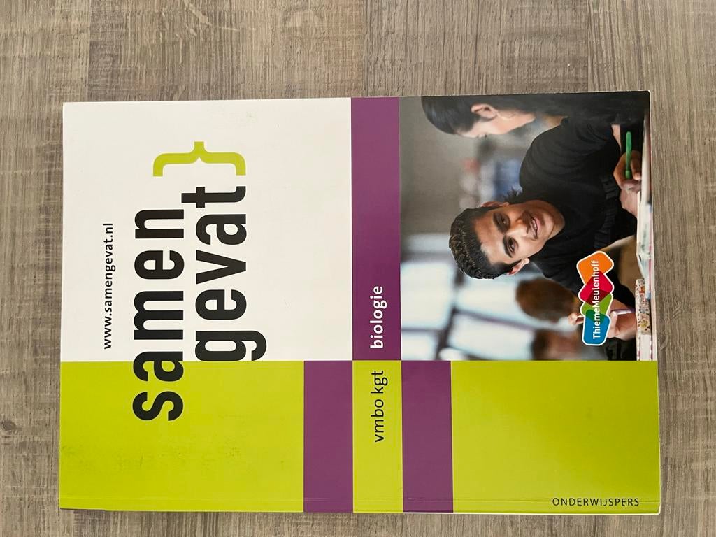 Samengevat Biologie vmbo kgt - ThiemeMeulenhoff, Ophalen of Verzenden, Beta, Gelezen, MBO