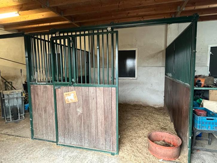 Corton paardenbox / Stalwanden, Dieren en Toebehoren, Stalling en Weidegang, Stalling, 1 paard of pony