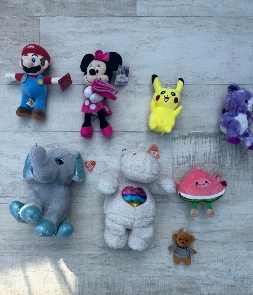 Diverse knuffels: Mario, Minnie, Pikachu, olifant, beer, Overige merken, Overige karakters, Overige typen, Nieuw