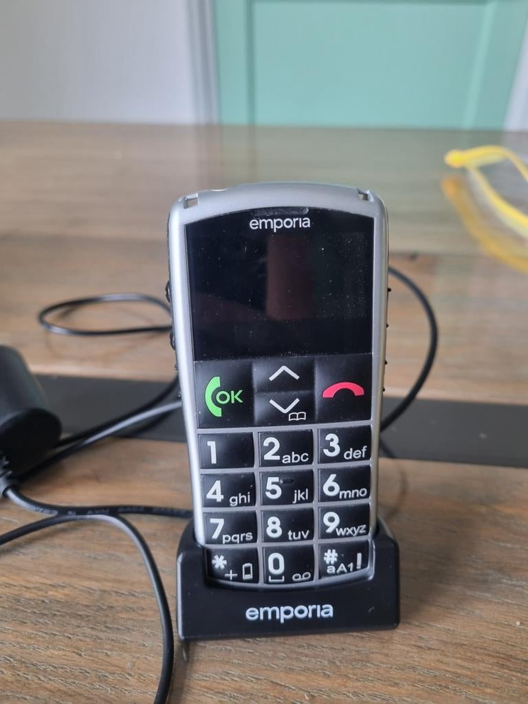 Senioren telefoon Emporia, Telecommunicatie, Mobiele telefoons | Overige merken, Ophalen of Verzenden, Zo goed als nieuw, Klassiek of Candybar