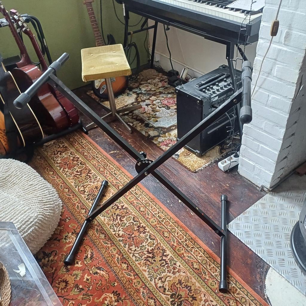 Stagg piano standaard - Zwart, opvouwbaar, Ophalen