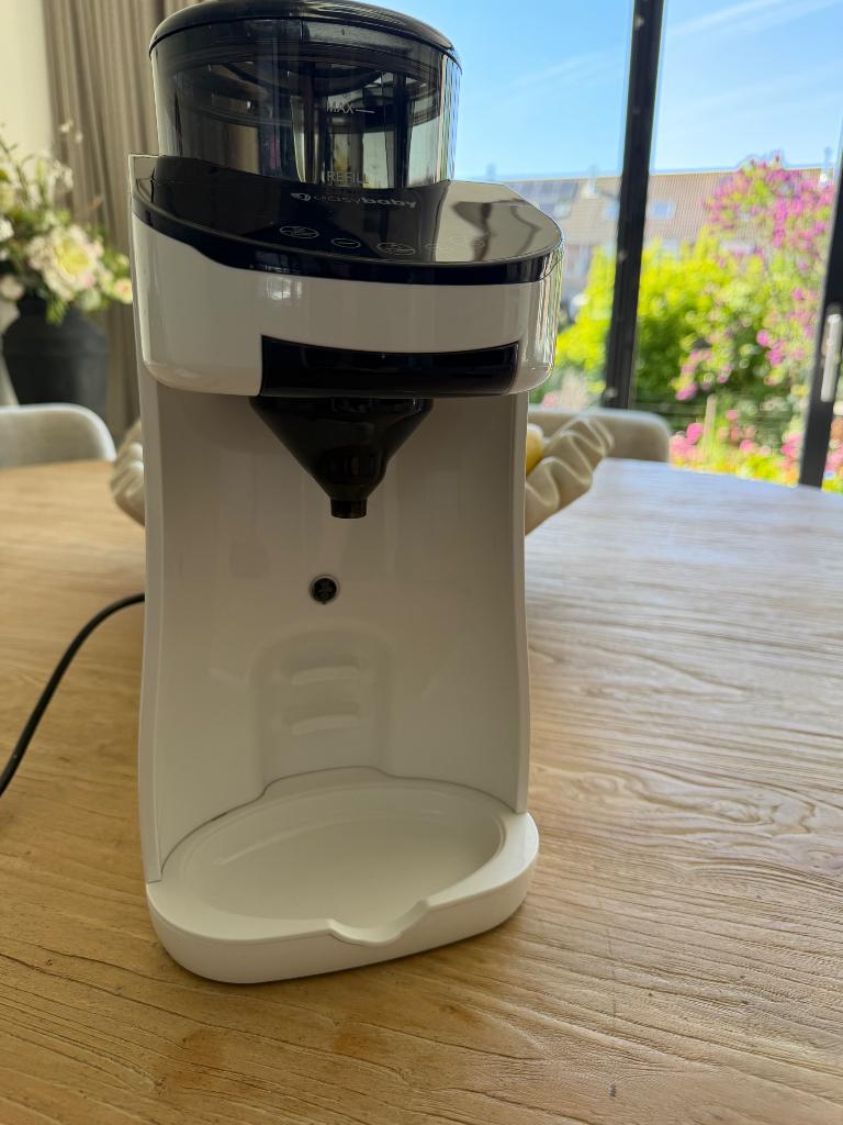 Easy baby milkmaker, Kinderen en Baby's, Babyvoeding en Toebehoren, Ophalen of Verzenden, Zo goed als nieuw, Flessen- of potjesverwarmer