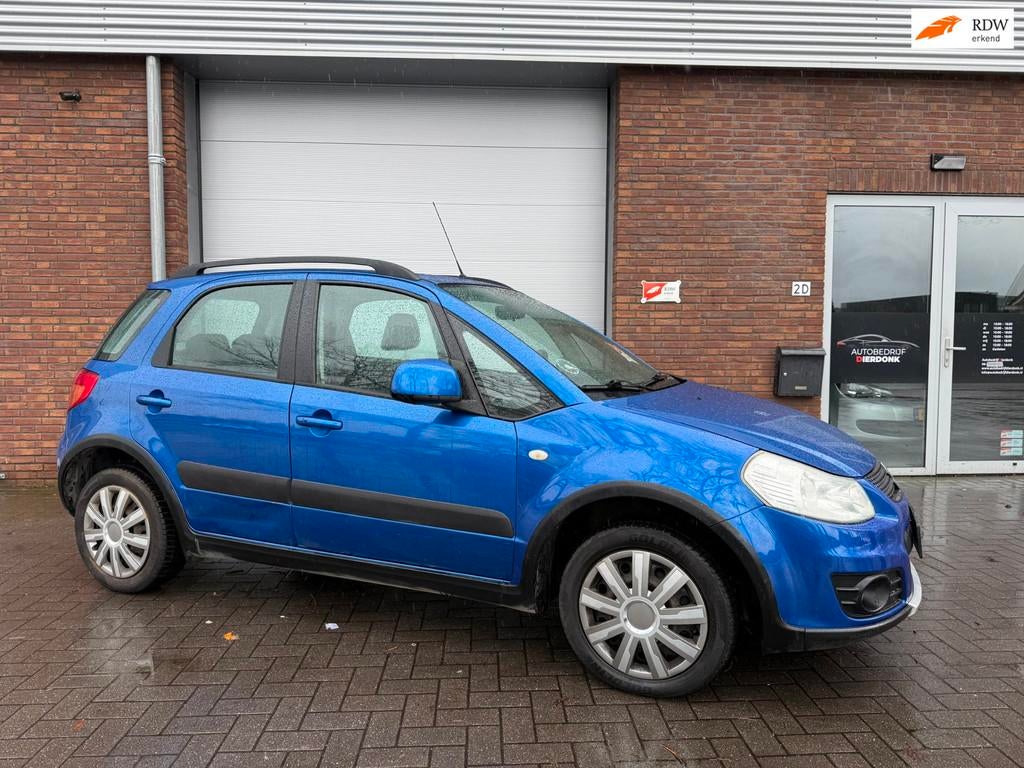 Suzuki SX4 1.6 Exclusive|AIRCO|NIEUWE APK|APPLE CARPLAY, Auto's, Suzuki, Euro 5, Gebruikt, Zwart, 4 cilinders