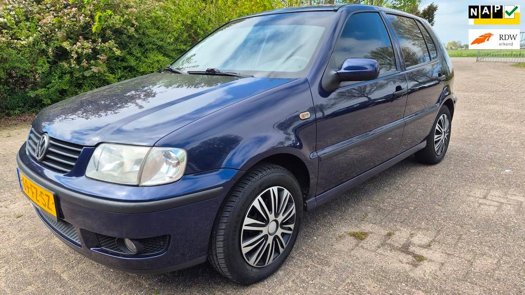 Volkswagen Polo 1.4 Comfortline NIEUWE APK, Auto's, Volkswagen, Bedrijf, Te koop, Polo, Airbags, Centrale vergrendeling, Elektrische buitenspiegels