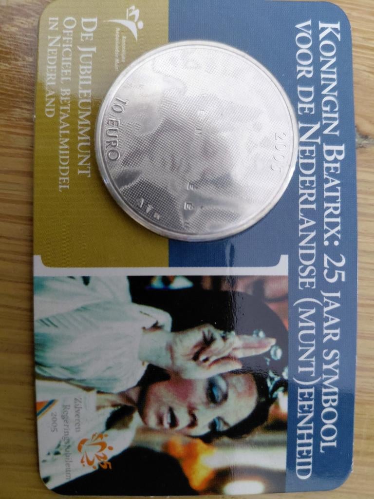 Zilveren 10 Euro Munt Koningin Beatrix 25 Jaar Symbool, Postzegels en Munten, Munten | Nederland, Koningin Beatrix, Zilver, Euro's