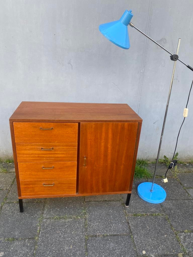 ‘60 vintage Simpla Lux teak klein dressoir goede staat, Huis en Inrichting, Kasten | Dressoirs, Ophalen, Zo goed als nieuw, 25 tot 50 cm