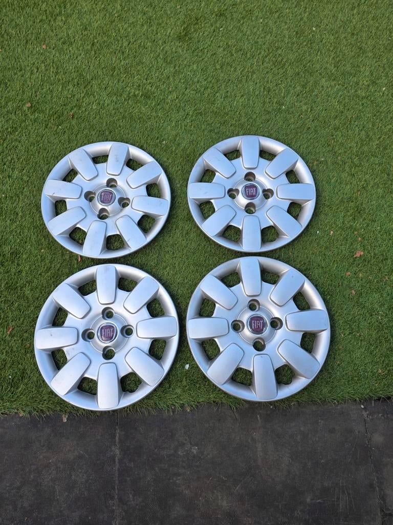 Fiat Panda wieldoppen, Auto diversen, Ophalen, Gebruikt