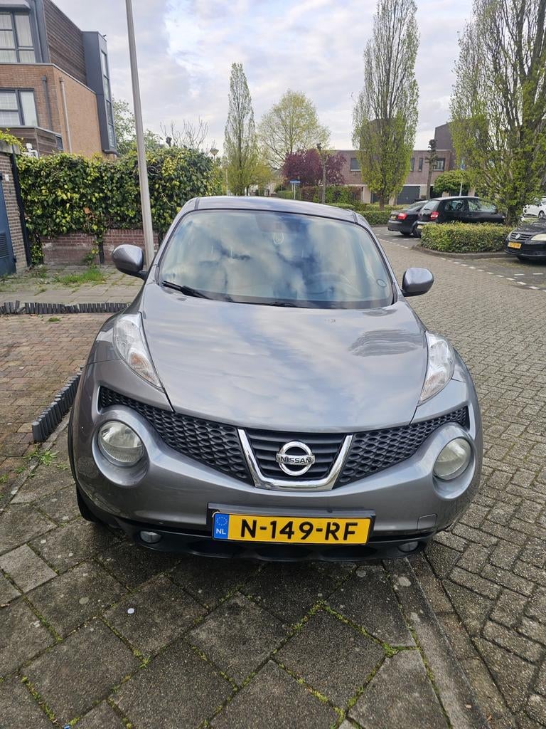 Nissan Juke 1.6 CVT 86KW 2012 Grijs, 1250 kg, 4 cilinders, Particulier, SUV of Terreinwagen