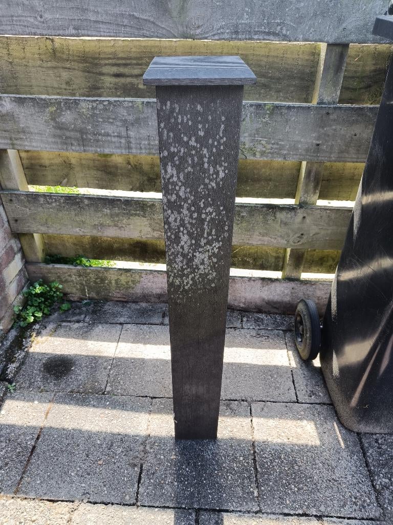 Composiet tuin paaltje met afdekplaat, Tuin en Terras, Tuinhekken en Hekwerk, Ophalen, Gebruikt, Overige materialen, Overige typen