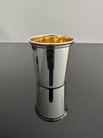 Zilveren Jachtbeker met Vergulde Binnenzijde en Hertmotief, Ophalen of Verzenden, Zilver