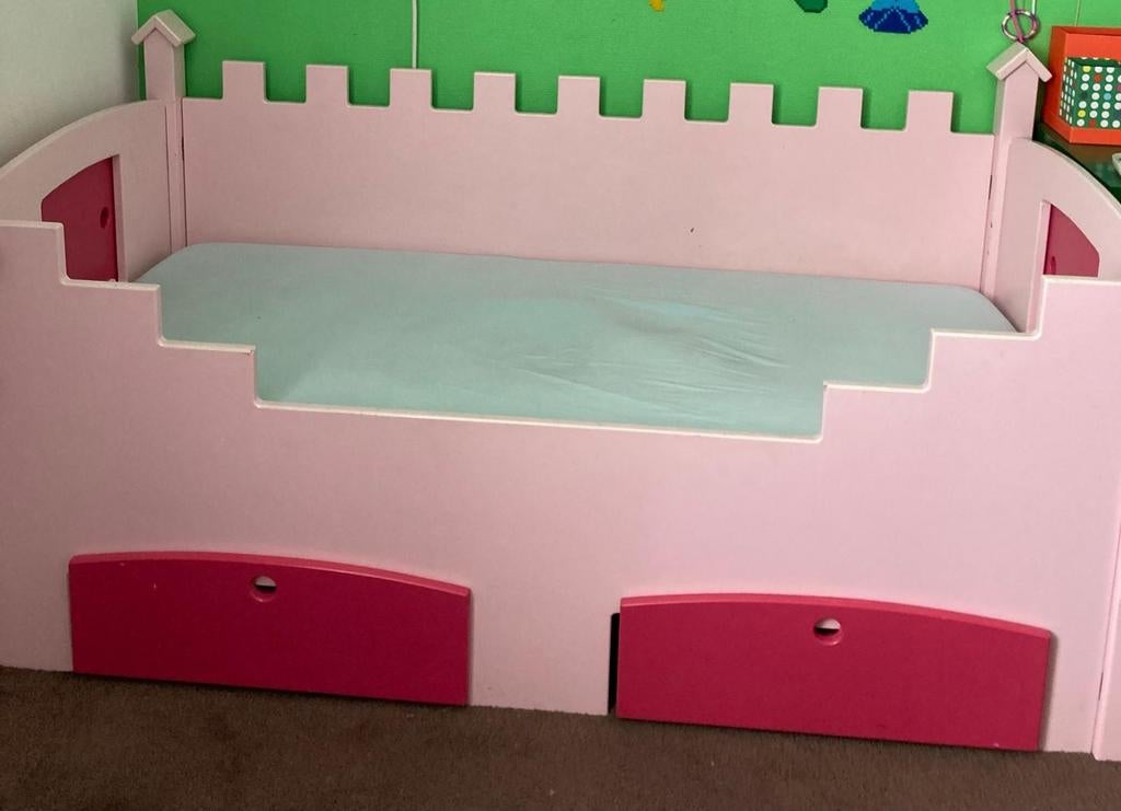 Prinsessen bedje met opberglades, Ophalen, Gebruikt, 70 tot 85 cm, 140 tot 160 cm