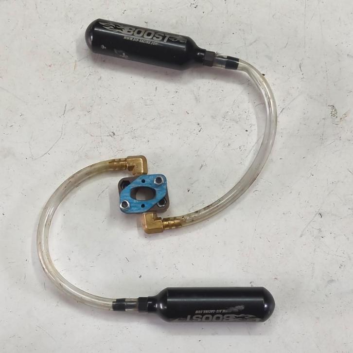 BIS Racing boost bottles bigscale benzine FG HPI Carson Losi, Hobby en Vrije tijd, Modelbouw | Radiografisch | Auto's, Gebruikt