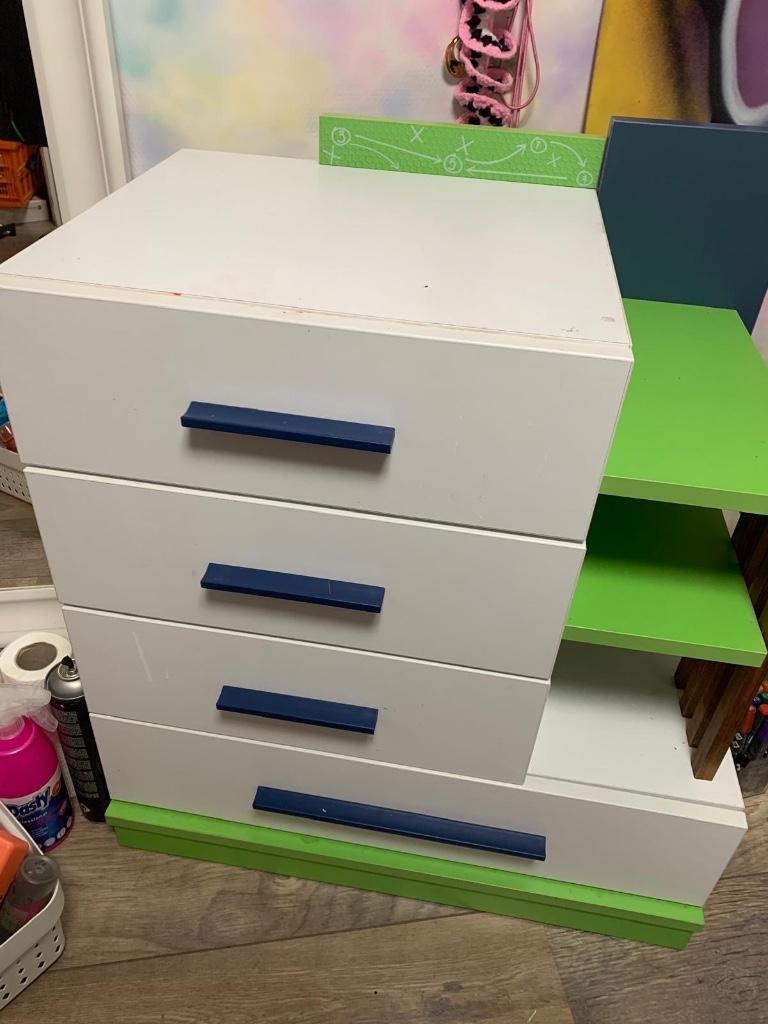 Nachtkastje kastje, Ophalen, Minder dan 45 cm, 55 tot 70 cm, Zo goed als nieuw