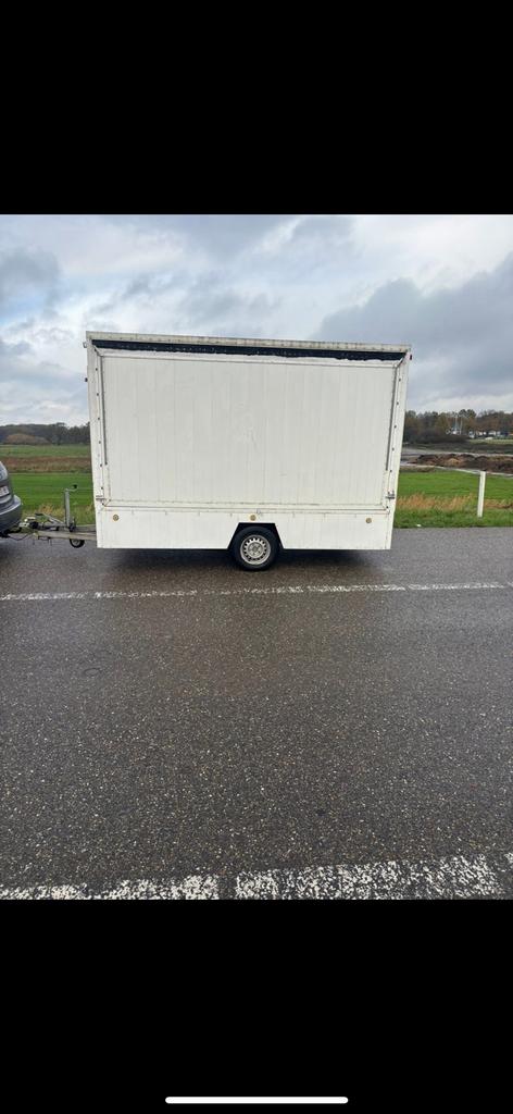 Te koop verkoopwagen Frietwagen foodtruck wafels, Zakelijke goederen, Partijgoederen en Retail | Verkoopwagens, Ophalen