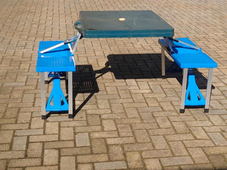 Inklapbare kinder picknicktafel - Compact en handig!, Tuin en Terras, Picknicktafels, Gebruikt, Rechthoekig, Overige materialen