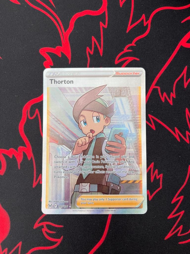 Pokémon Kaart Thornton 195/196 Full Art Trainer, Ophalen of Verzenden, Zo goed als nieuw, Losse kaart, Foil
